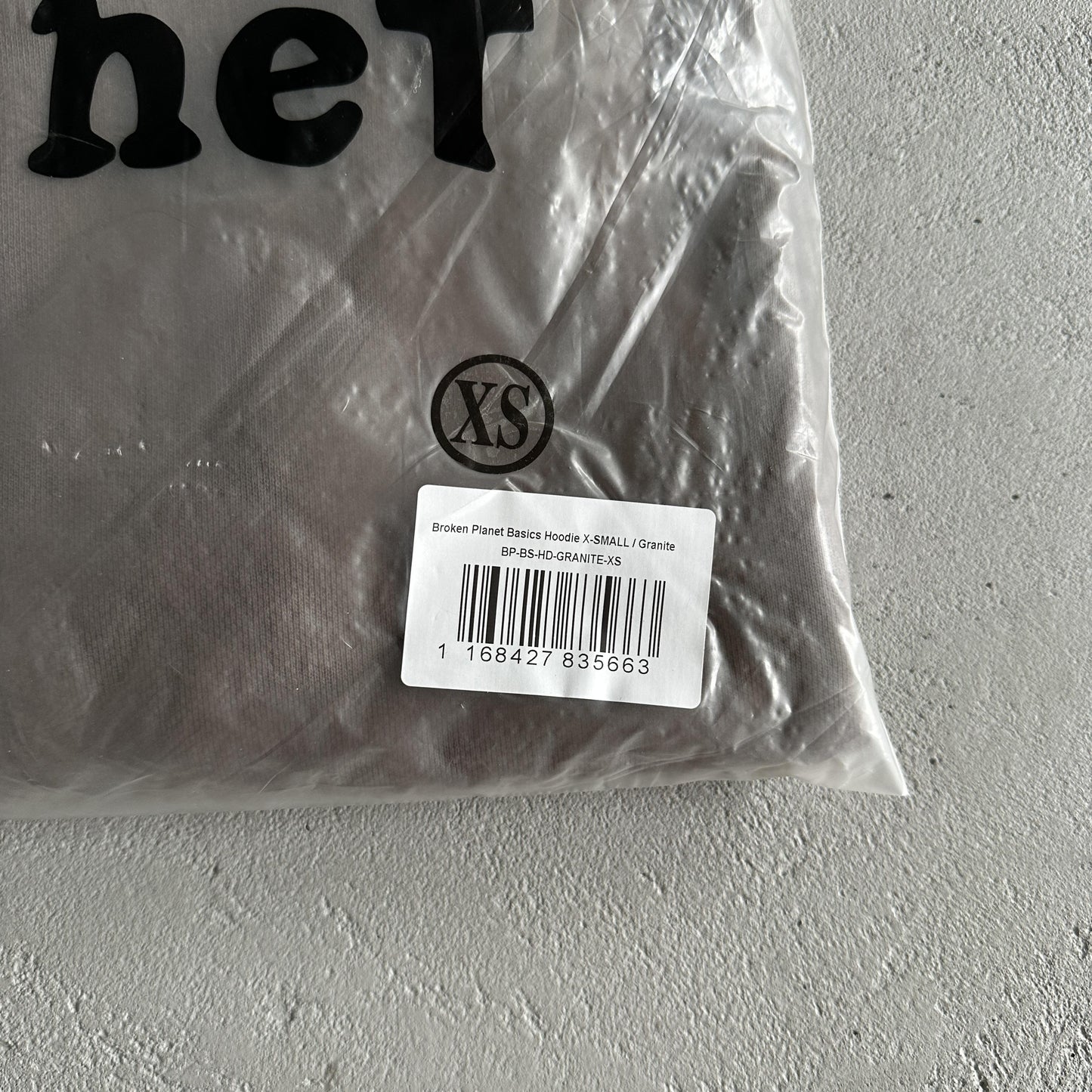 Granit-Basisanzug vom zerbrochenen Planeten