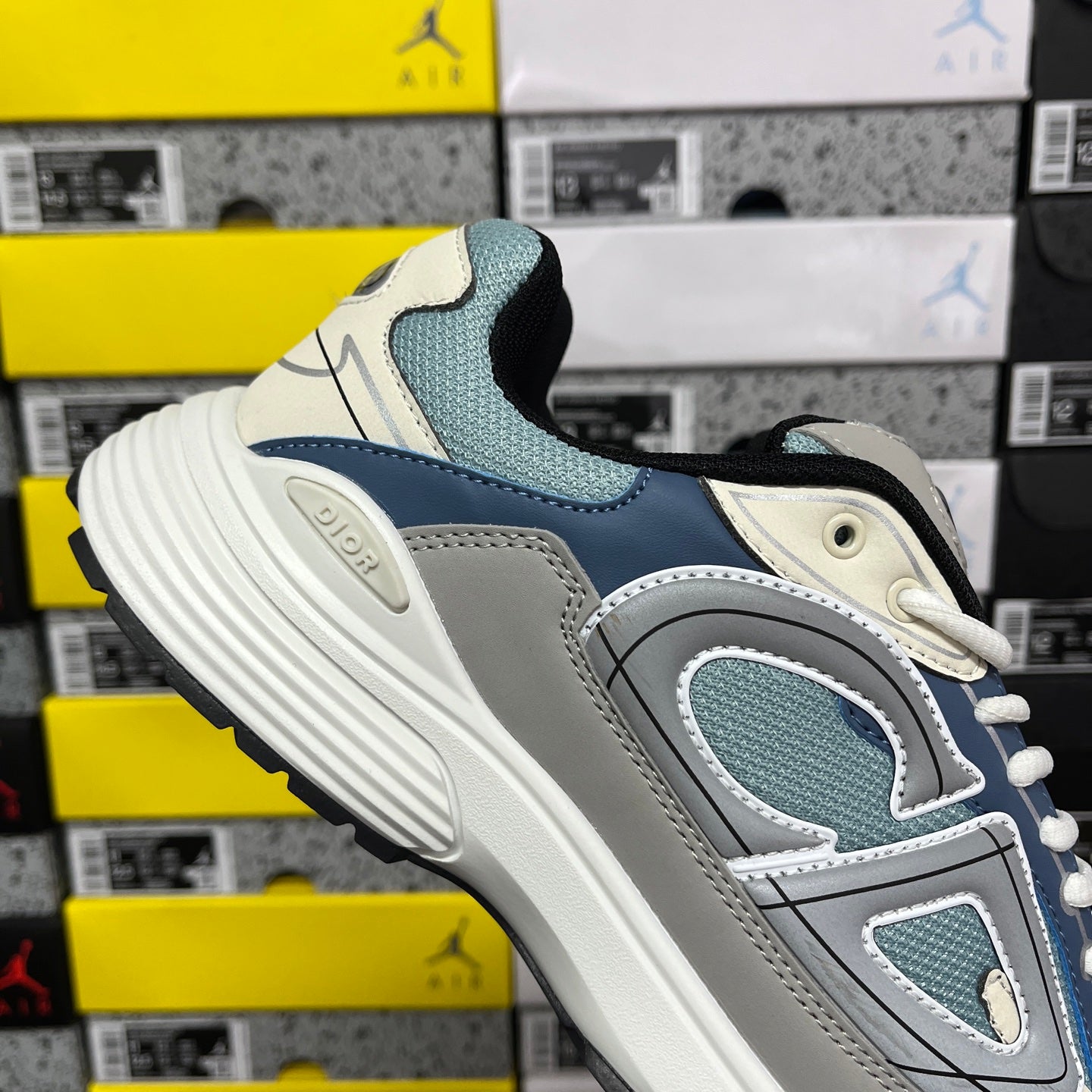 Dior B30