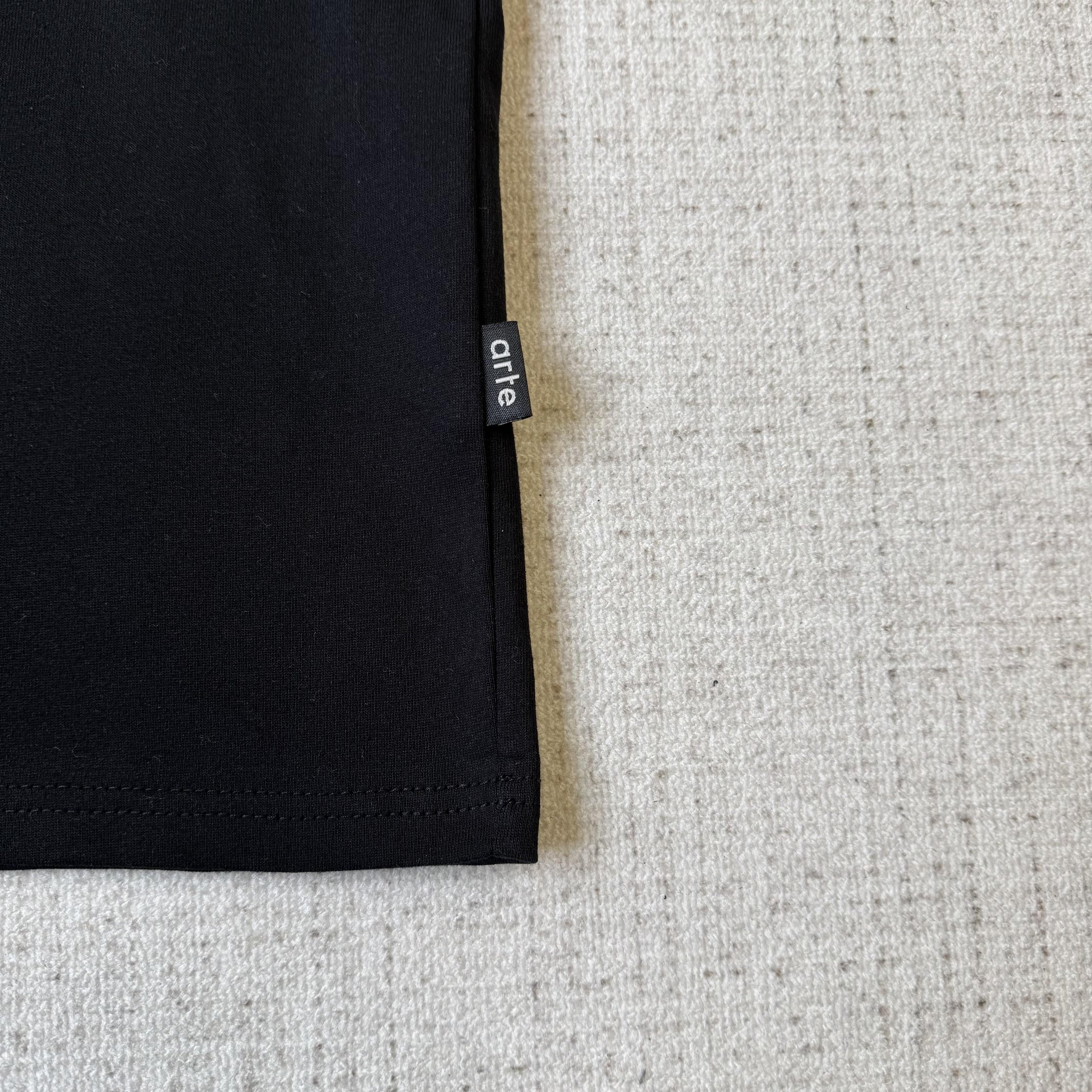 Arte Tshirt