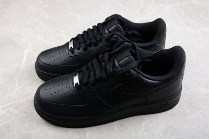 Air Force One, komplett schwarz 