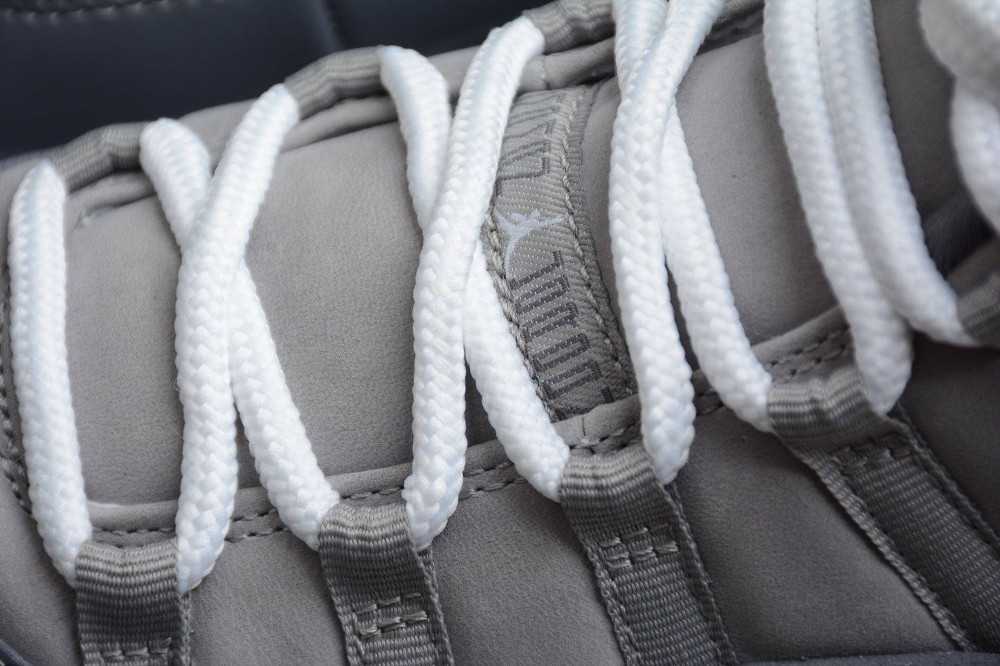 Air Jordan 11 "Cool Grey"