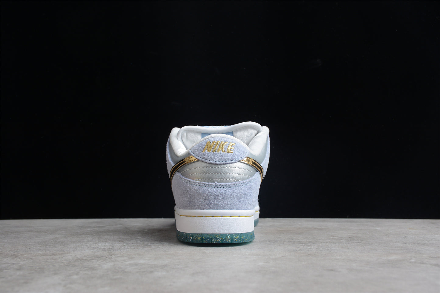 Nike SB Dunk Low Sean Cliver