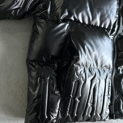 Trapstar Irongate Steppjacke mit Prägung, Schwarz