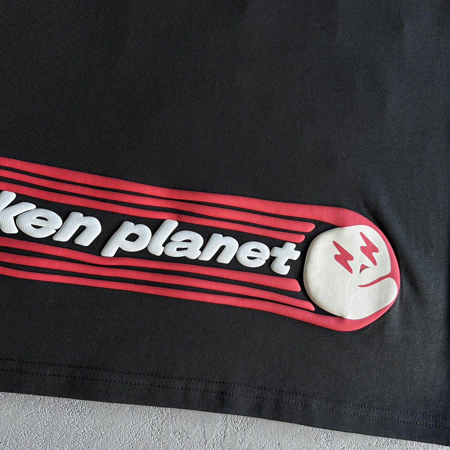 Broken Planet – Die Zukunft ist da (T-Shirt) 