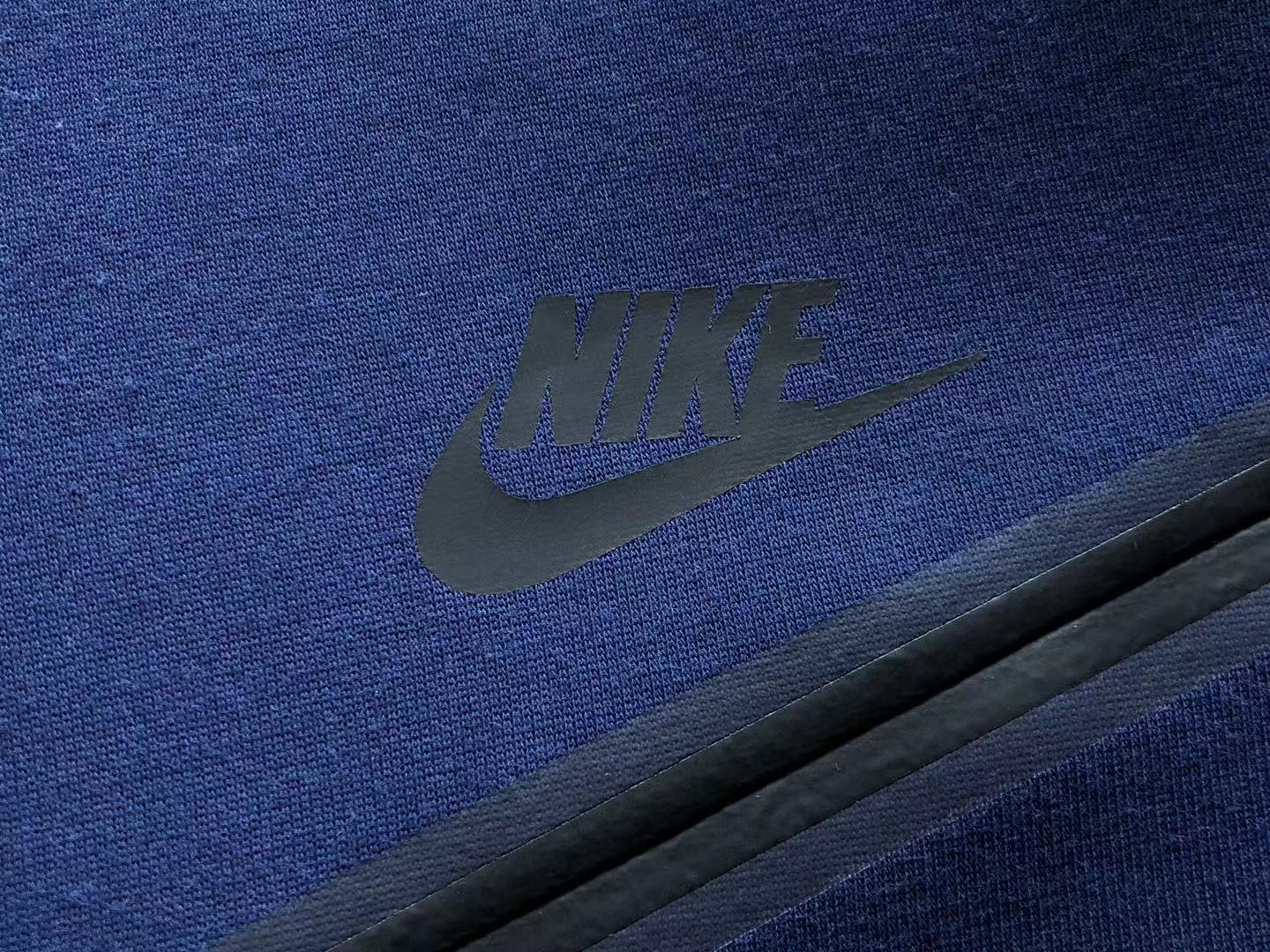 Nike Sportswear Techfleece Anzug