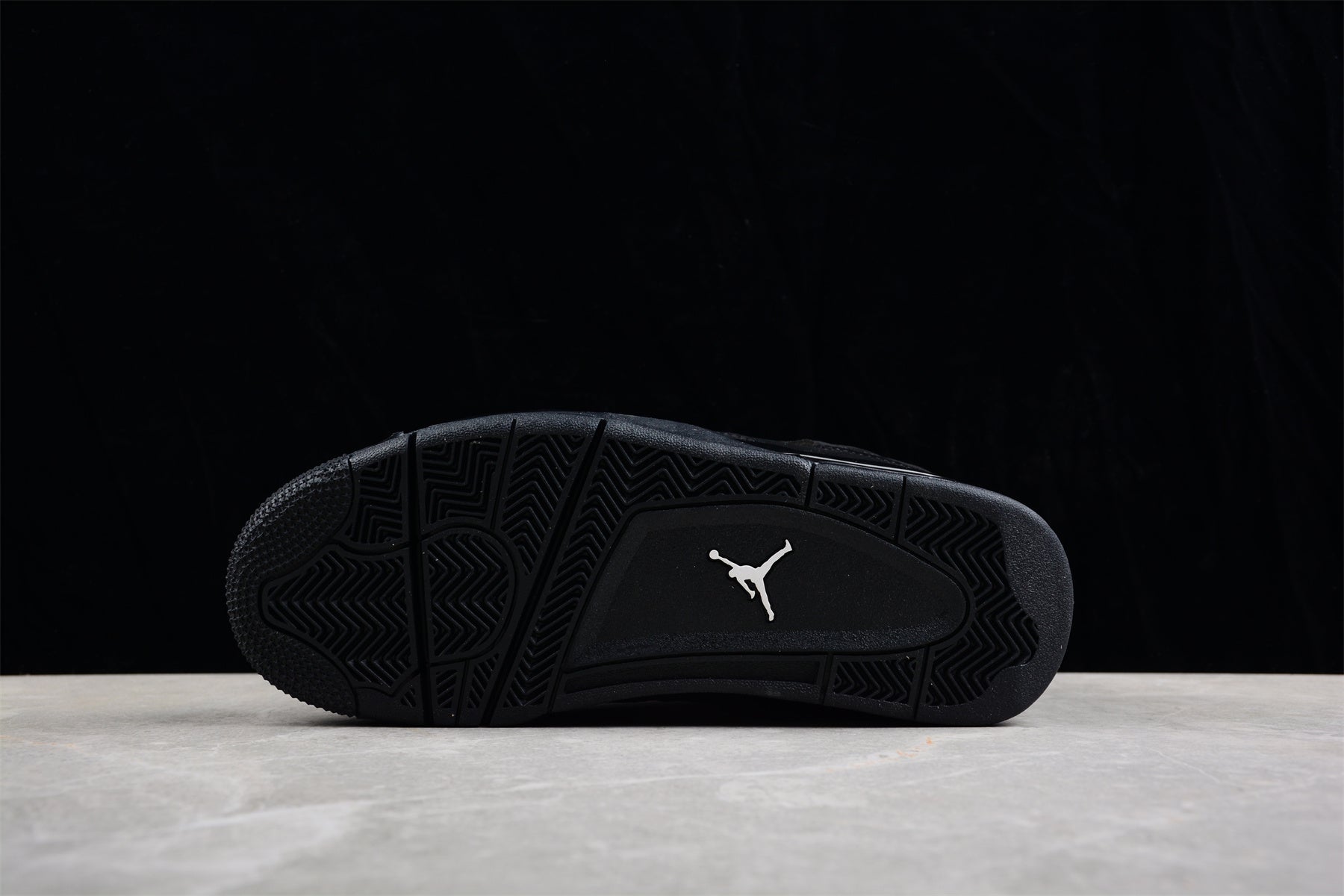 AJ 4 Black Cat