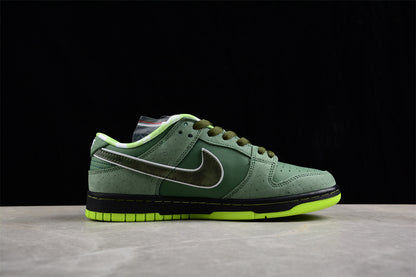 Nike SB Dunk Low Green Lobster 