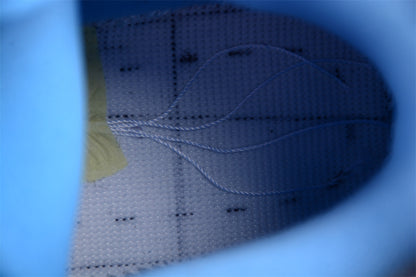 AJ4 RETRO "NCAA PE - UNC"