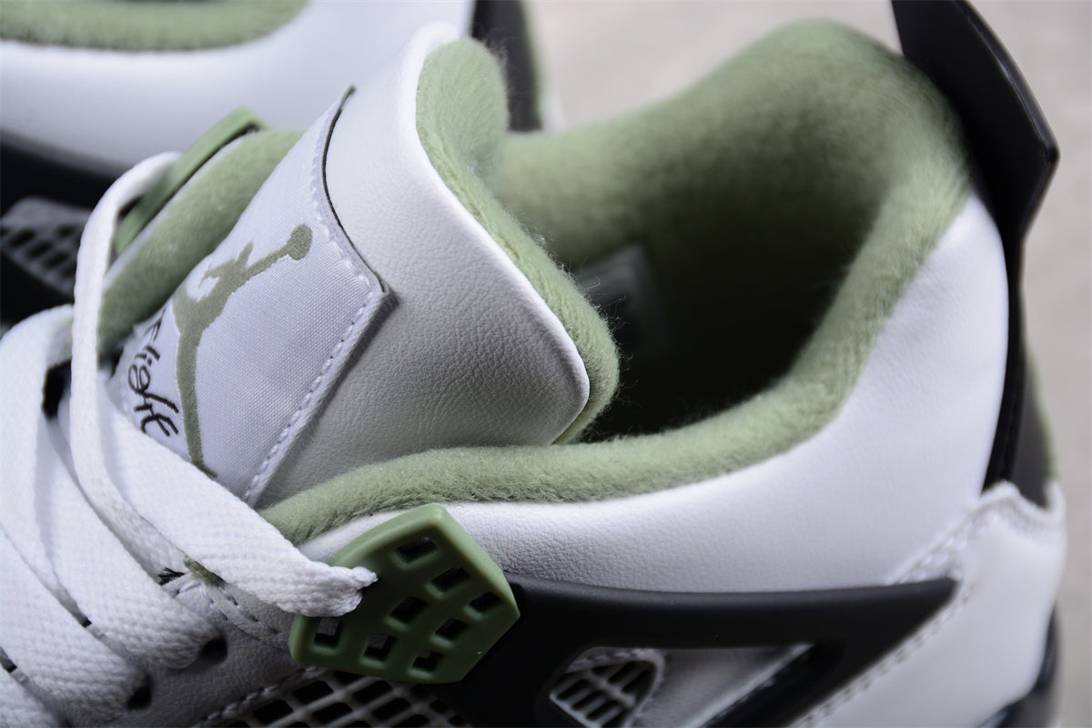 Air Jordan 4 Seafoam 