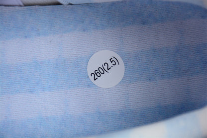 Nike SB Dunk Low White Lobster 