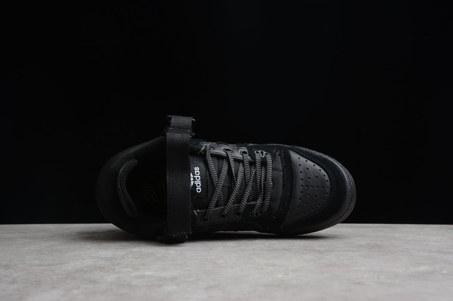 Adidas x BadBunny Forum Schwarz 