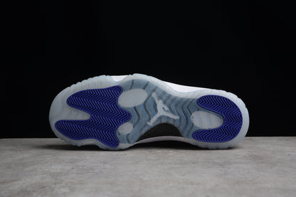 Air Jordan 11 "Concord"
