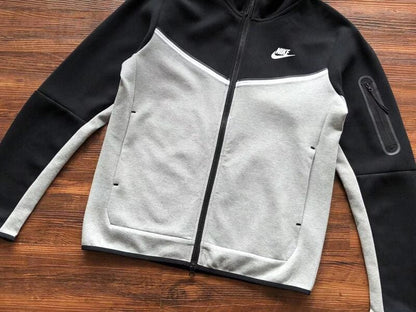 Nike Sportswear Techfleece Anzug