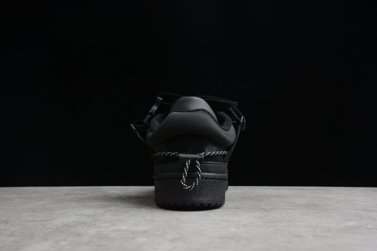 Adidas x BadBunny Forum Schwarz 