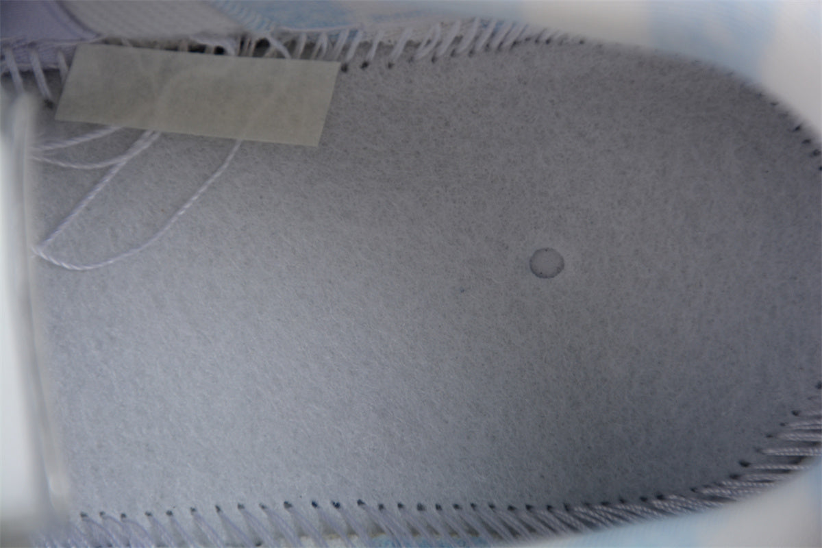 Nike SB Dunk Low White Lobster 