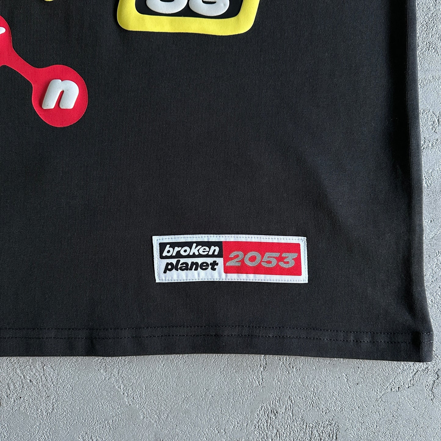 Broken Planet – Die Zukunft ist da (T-Shirt) 