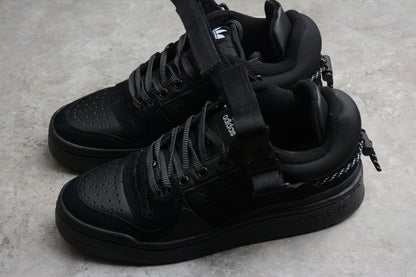 Adidas x BadBunny Forum Schwarz 