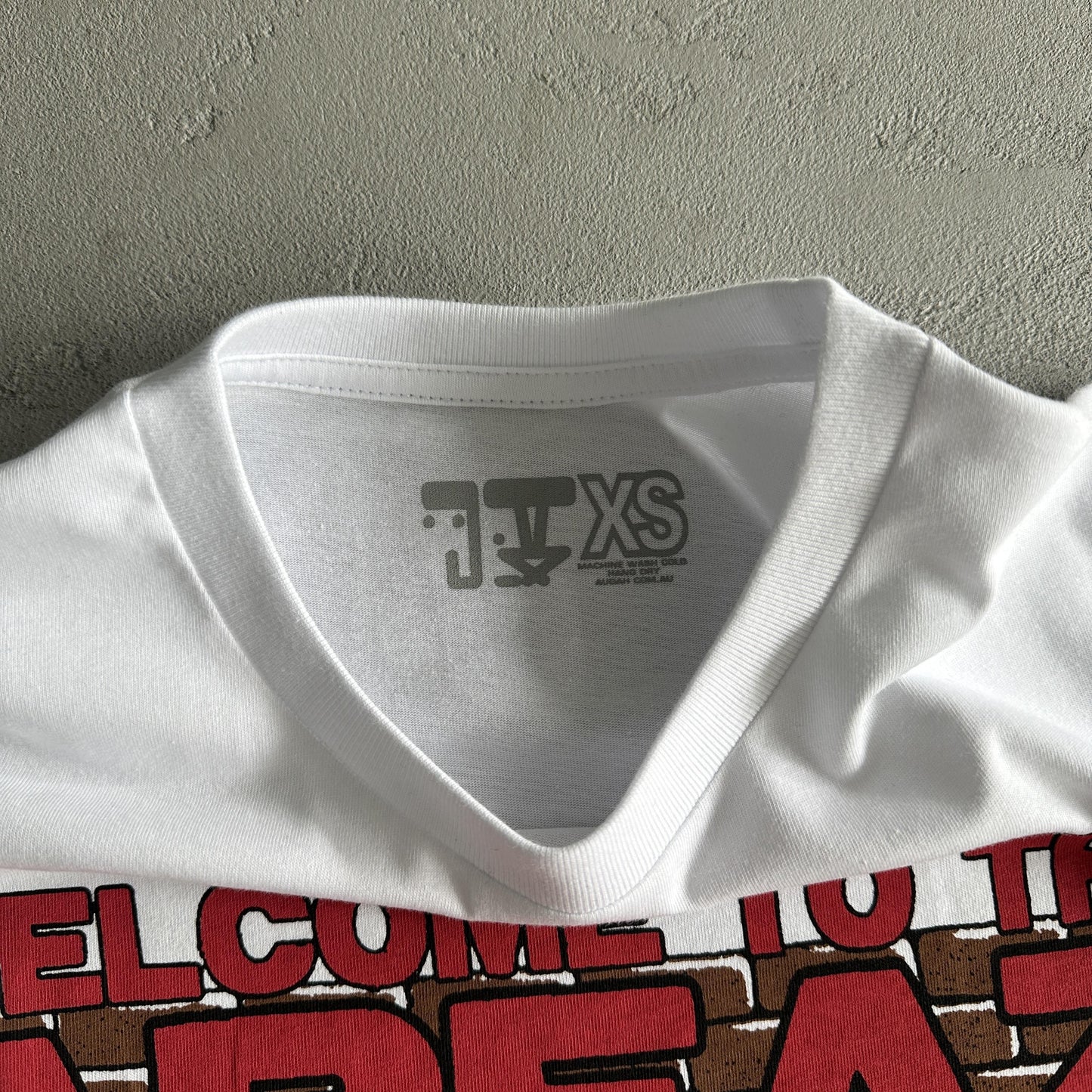 Synaworld Tshirt Graffiti