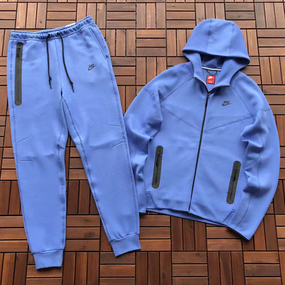 Nike Techfleece Anzug – Neue Saison