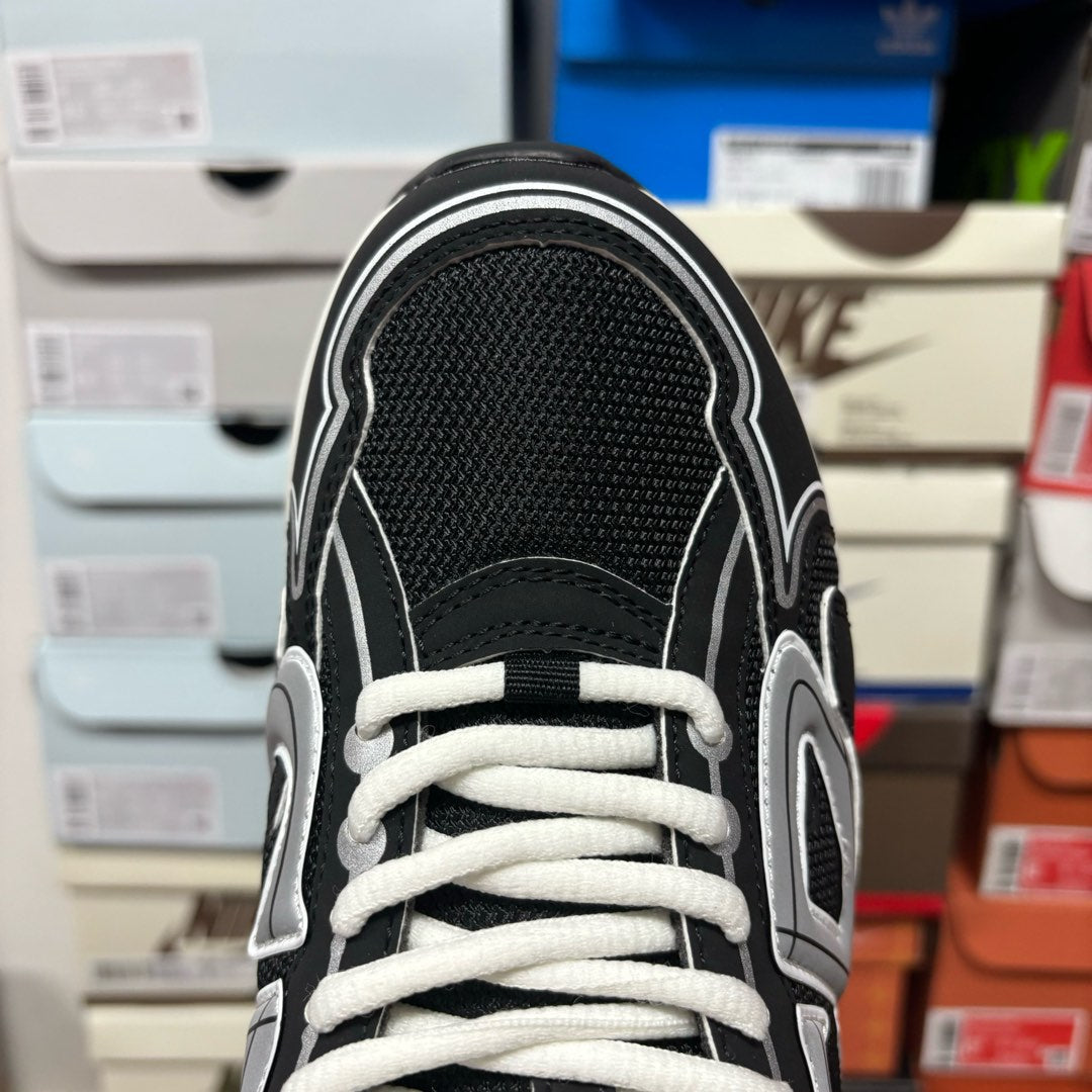 Dior B30
