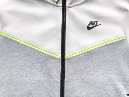 Nike Sportswear Techfleece Anzug