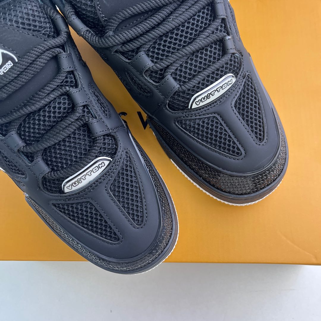 LV Skate