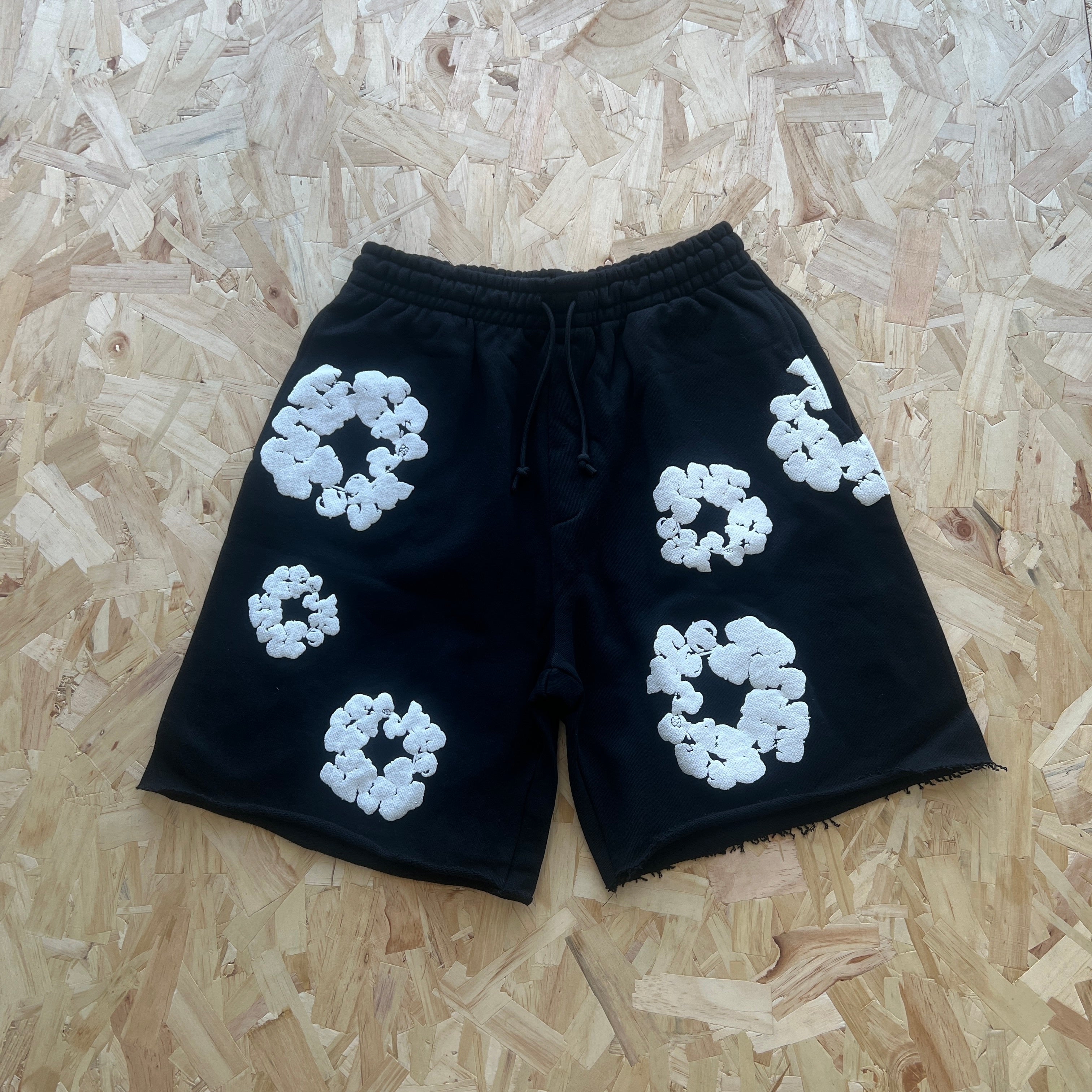 Denim Tears The Cotton Wreath Shorts