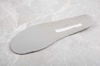 Nike SB Dunk Low Toyota AE86 Fujiwara Takumi