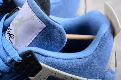 AIR JORDAN 4 RETRO "UNIVERSITY BLUE" AZUL 