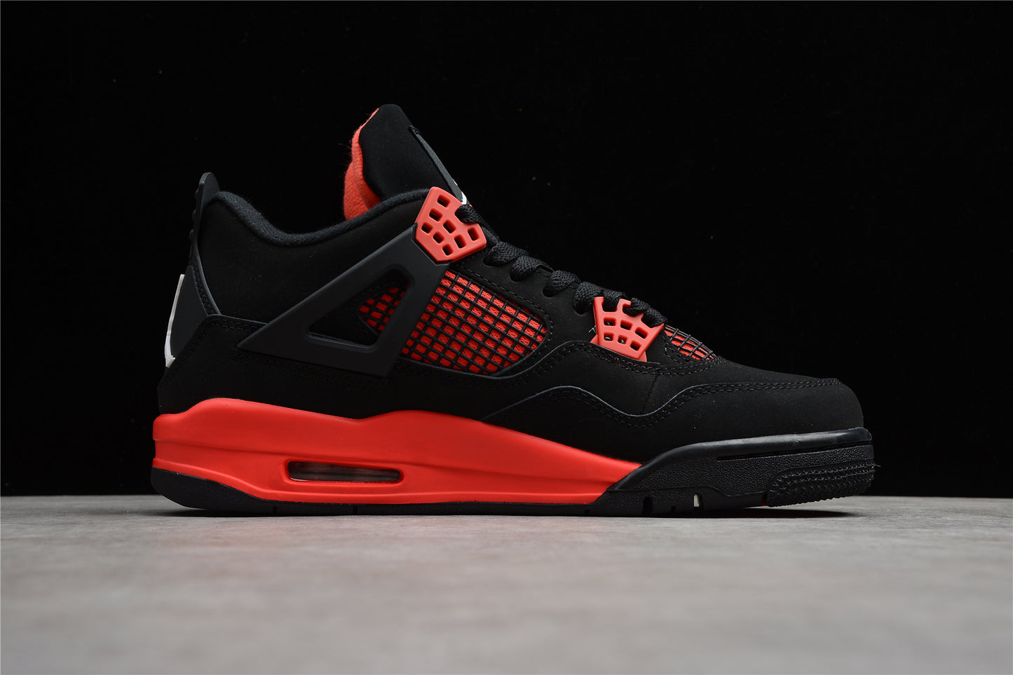 Air Jordan 4 Red Thunder 