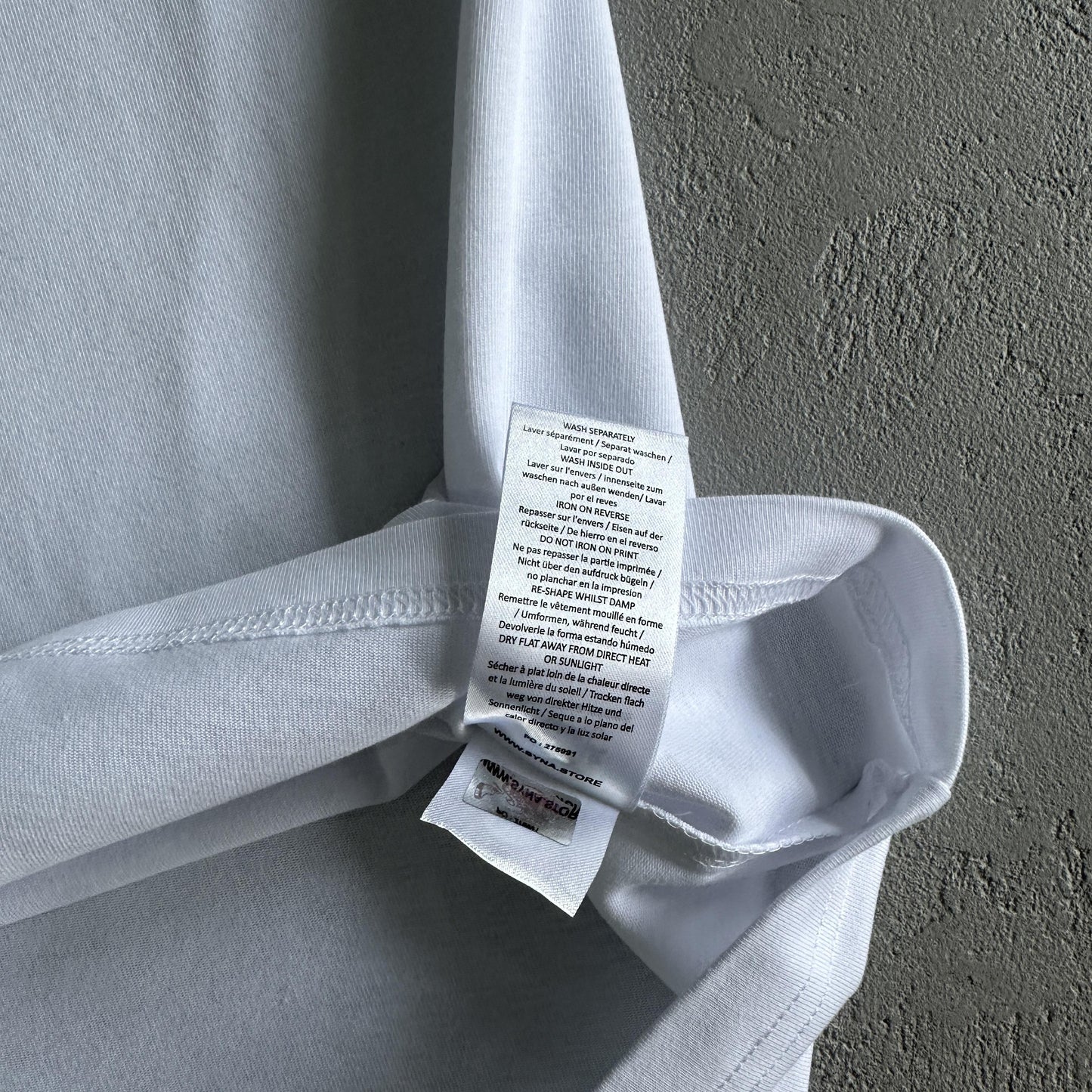 Synaworld Tshirt Snow Montain