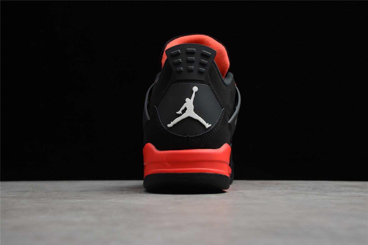Air Jordan 4 Red Thunder 