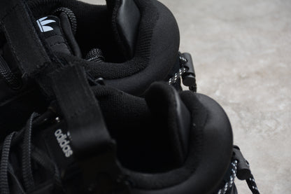 Adidas x BadBunny Forum Schwarz 