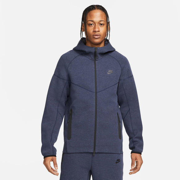 Nike Techfleece Anzug – Neue Saison