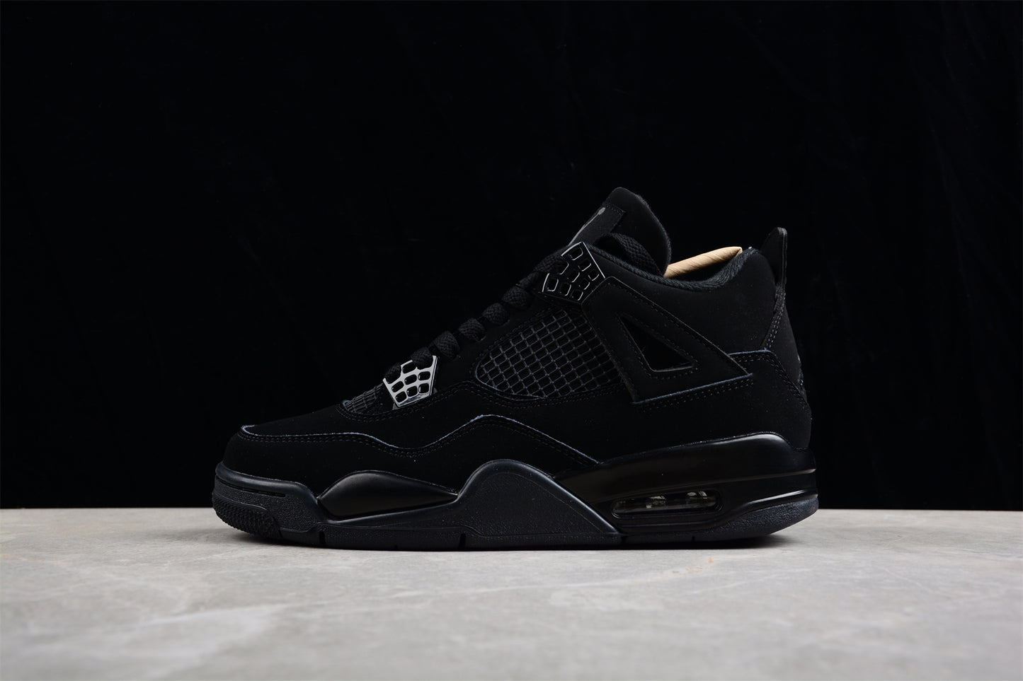 AJ4 Black Cat