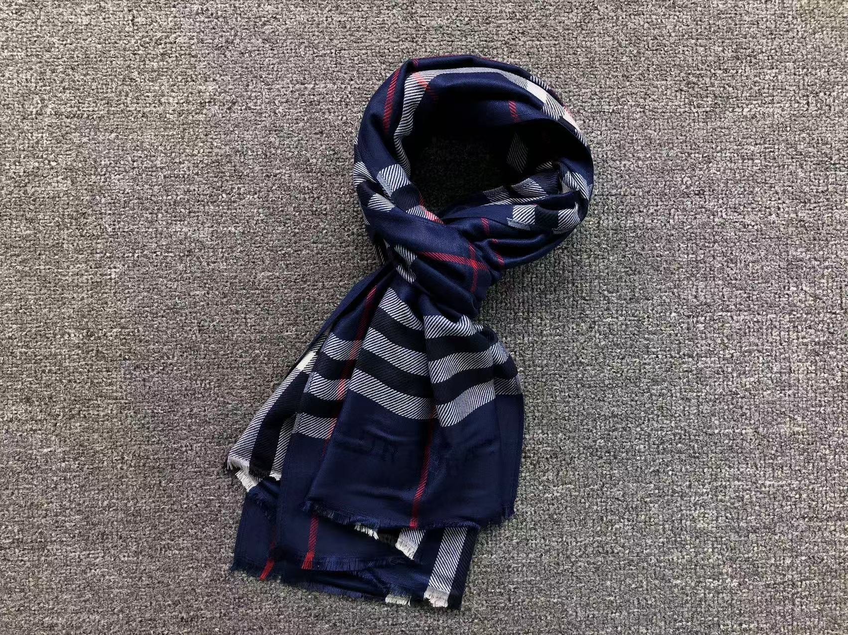 BB Scarf