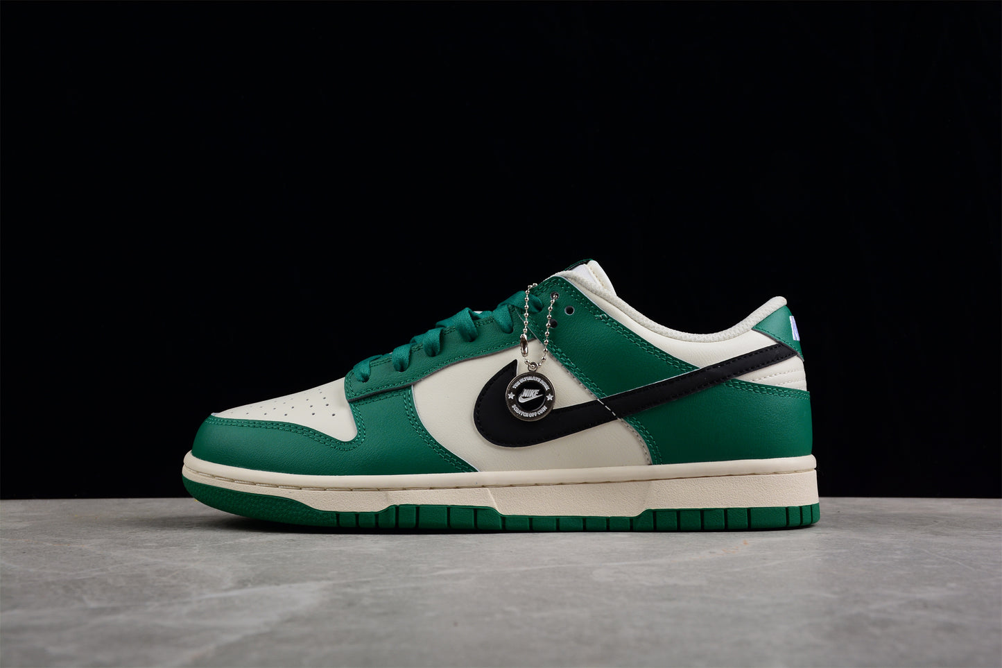 Nike Dunk Low SE Lottery Pack Malachite Green