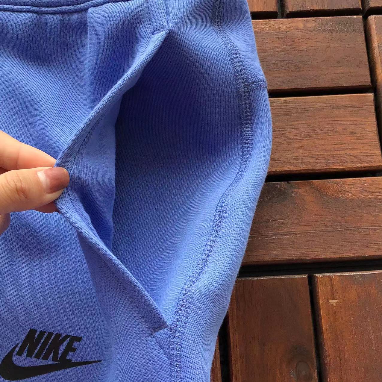 Nike Techfleece Anzug – Neue Saison