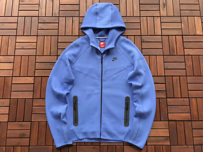 Nike Techfleece Anzug – Neue Saison