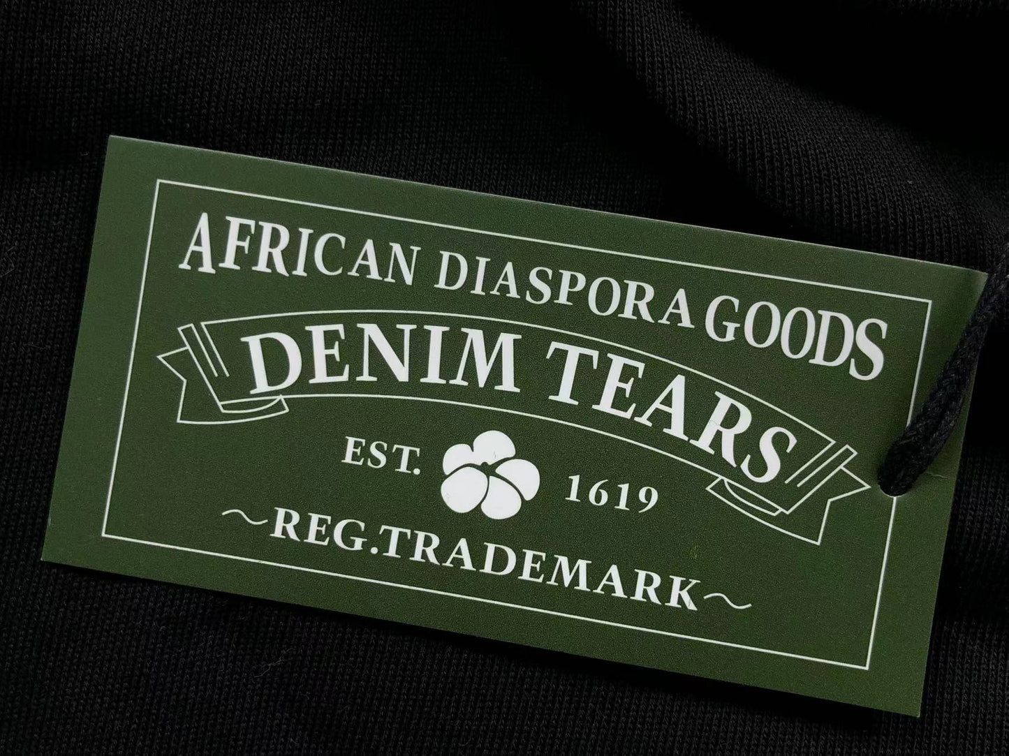 Denim zerreißt den Baumwollkranz