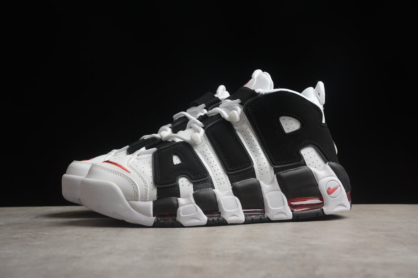 Scottie Pippen x Nike Air More Uptempo