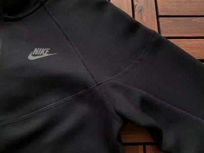 Nike Techfleece Anzug – Neue Saison