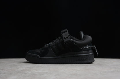Adidas x BadBunny Forum Schwarz 