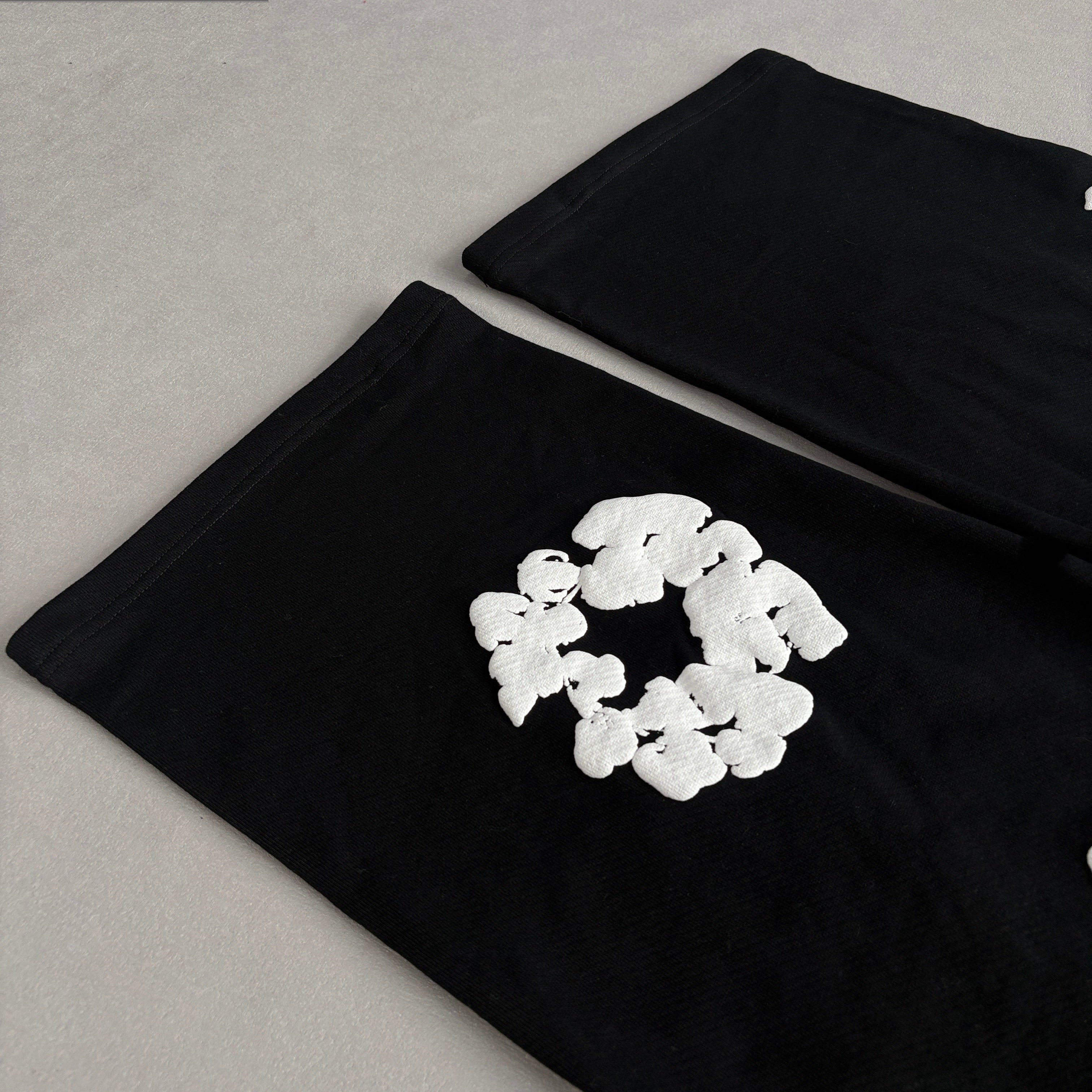 Denim Tears Baggy Trousers   4+