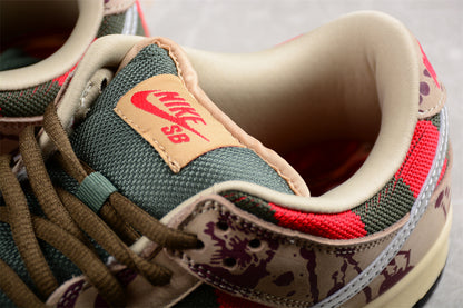 Nike SB Dunk Low Freddy Krueger 