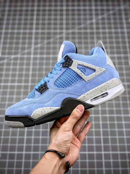 AIR JORDAN 4 "UNIVERSITY BLUE" 