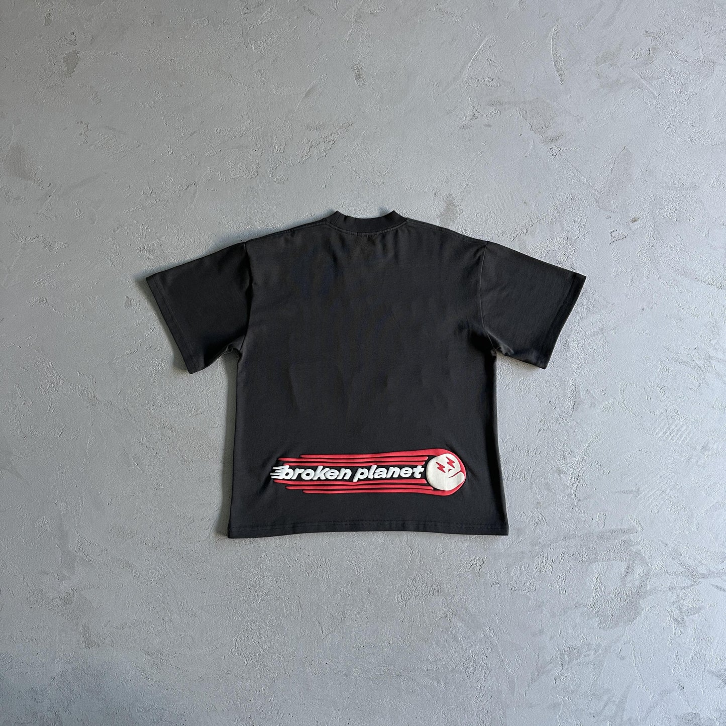 Broken Planet – Die Zukunft ist da (T-Shirt) 