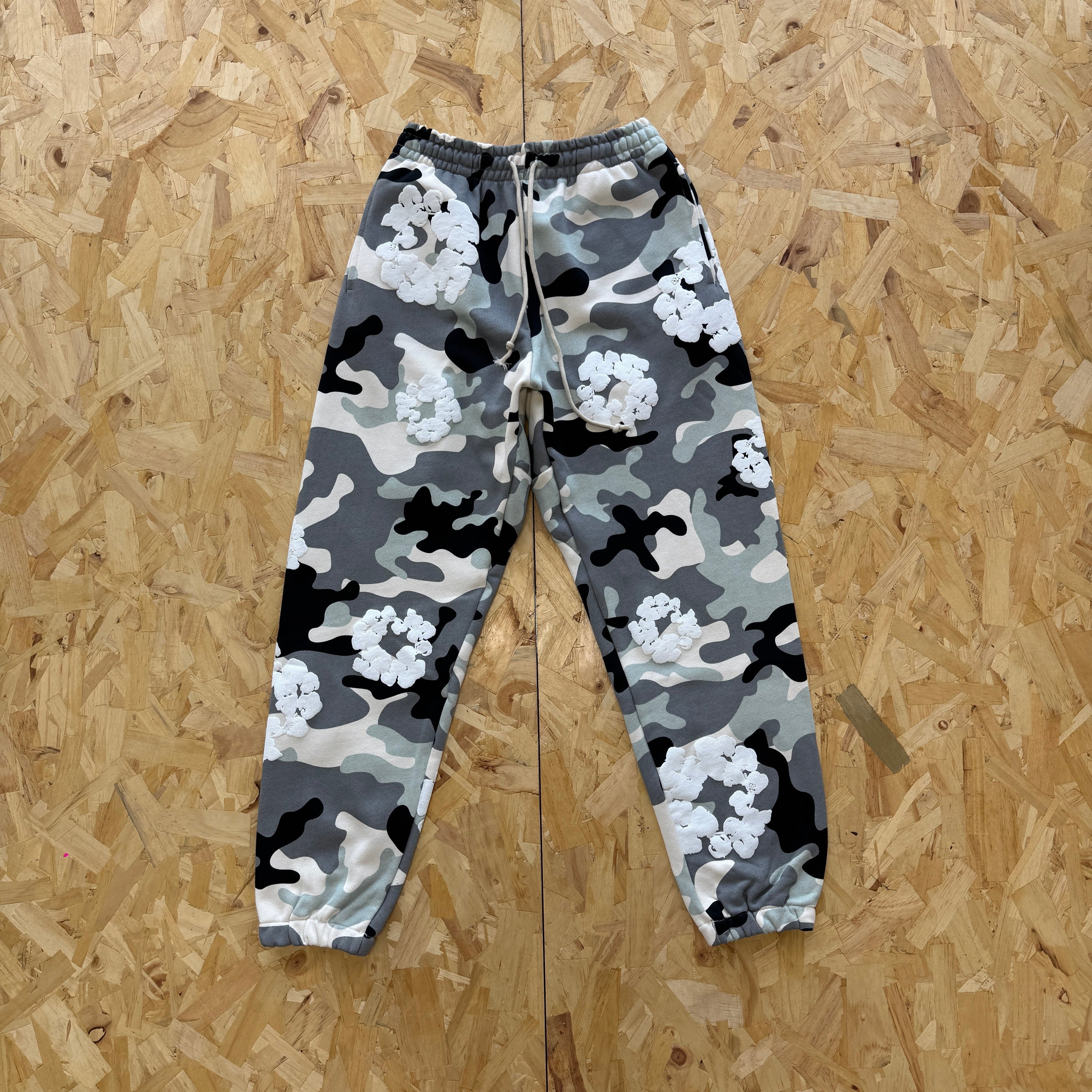 Denim Tears Camo Trousers 4+
