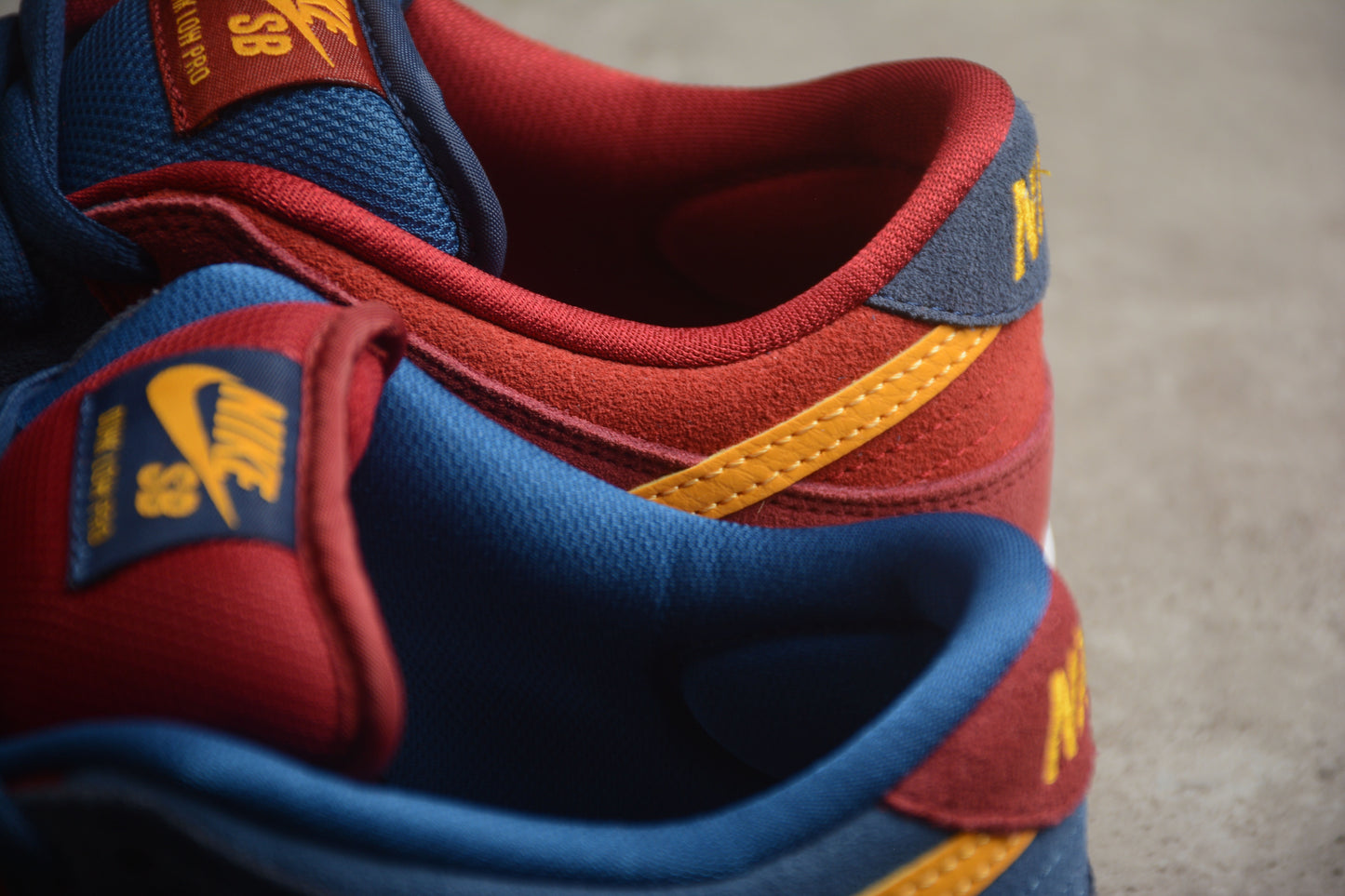 Nike SB Dunk Low Barcelona 
