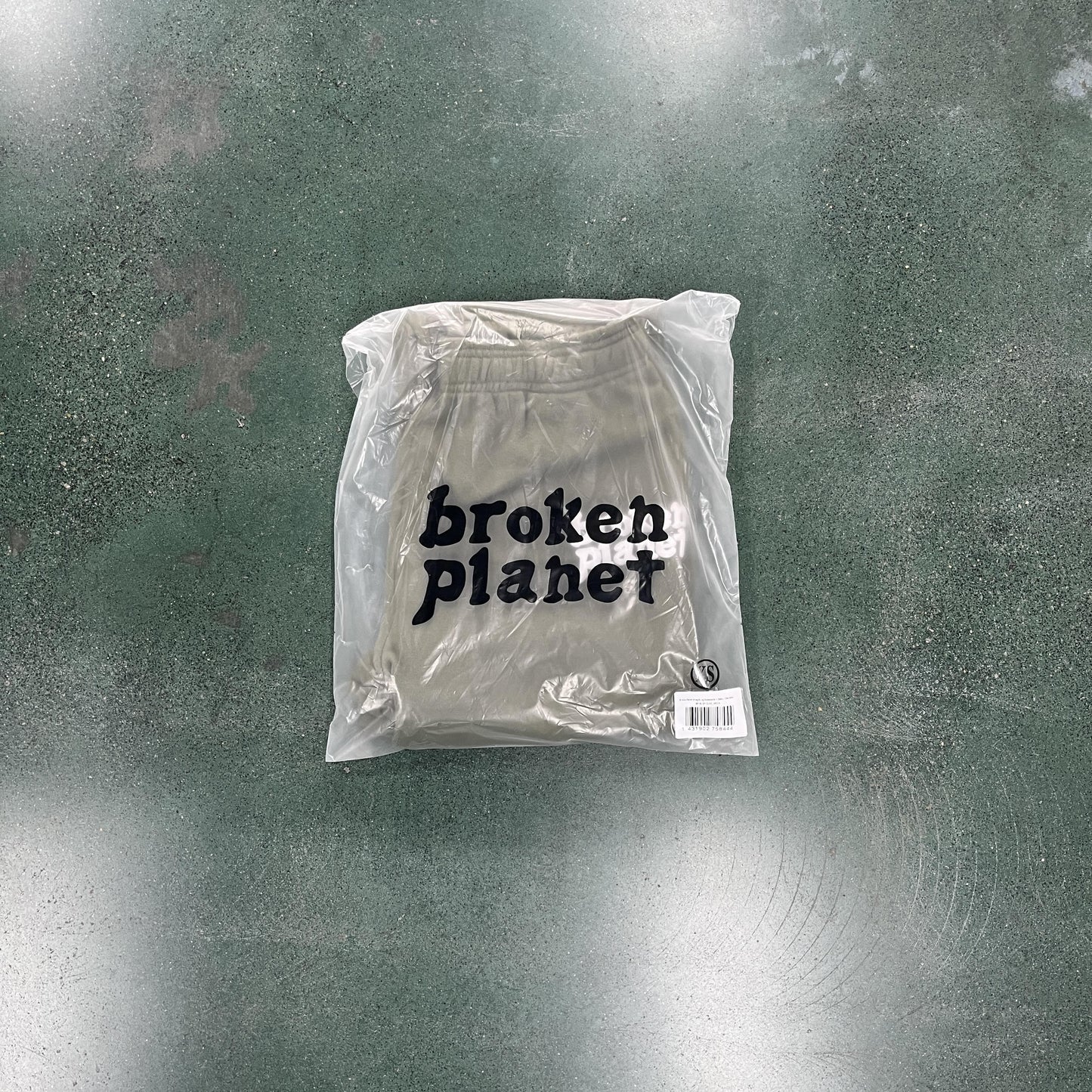 Broken Planet Infinite Realities Hose 